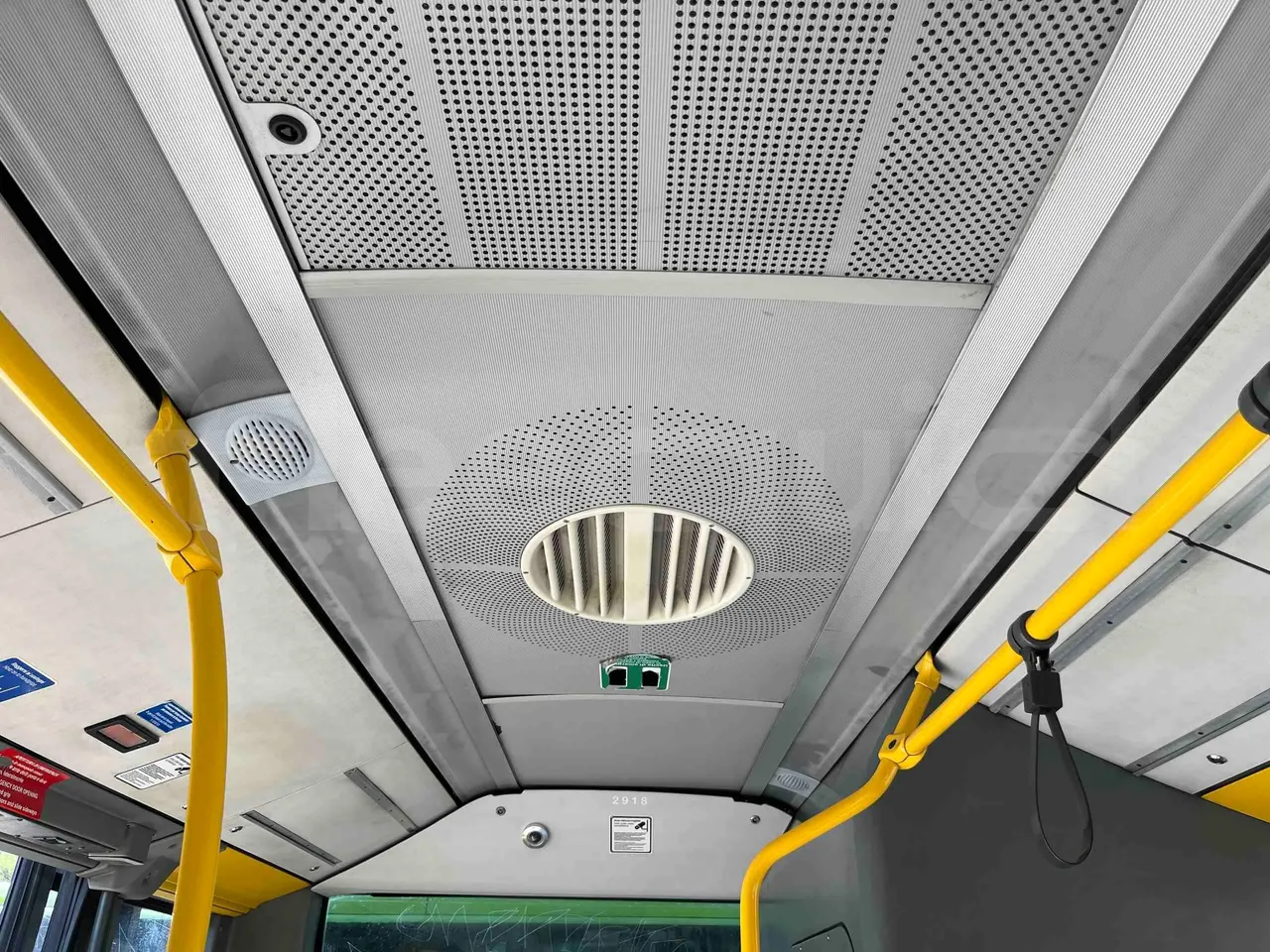 Mercedes-Benz Citaro G - roof hatch 1