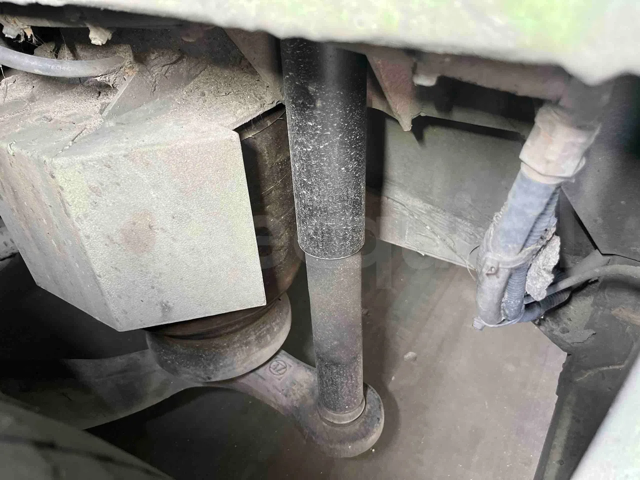 Mercedes-Benz Citaro G - axel 3 shock absorbers 1 right