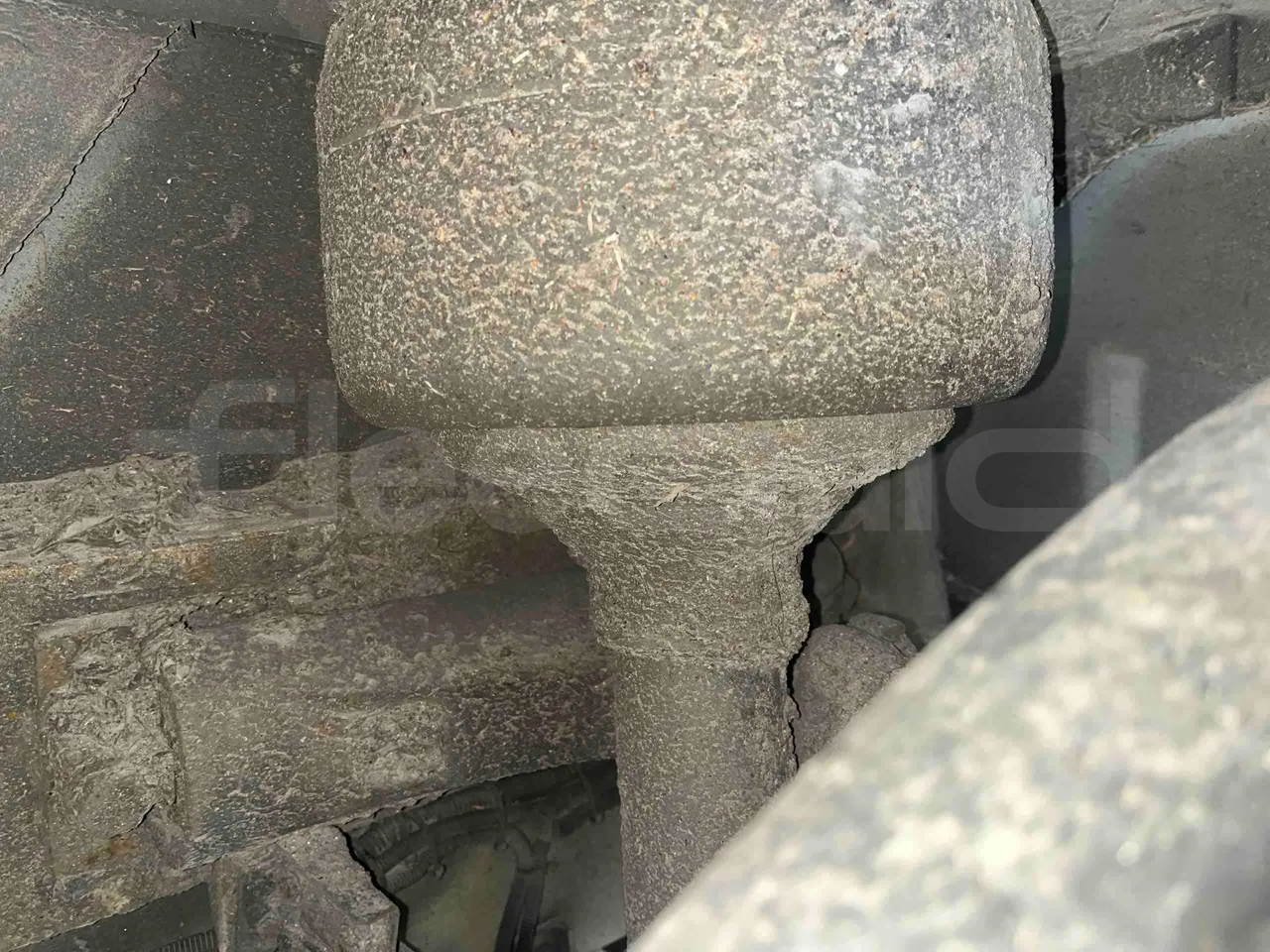 Iveco Crossway SFR162 - Euro 5 - 243 kW - 11.995 mt - front brake calipers right