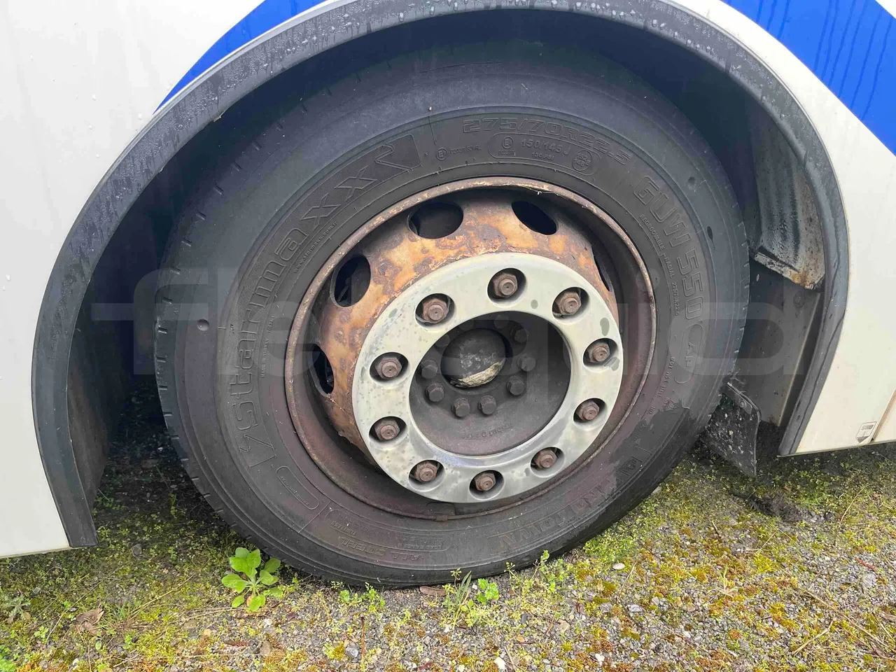 Iveco Crossway SFR162 - Euro 5 - 243 kW - 11.995 mt - tread condition front tires left