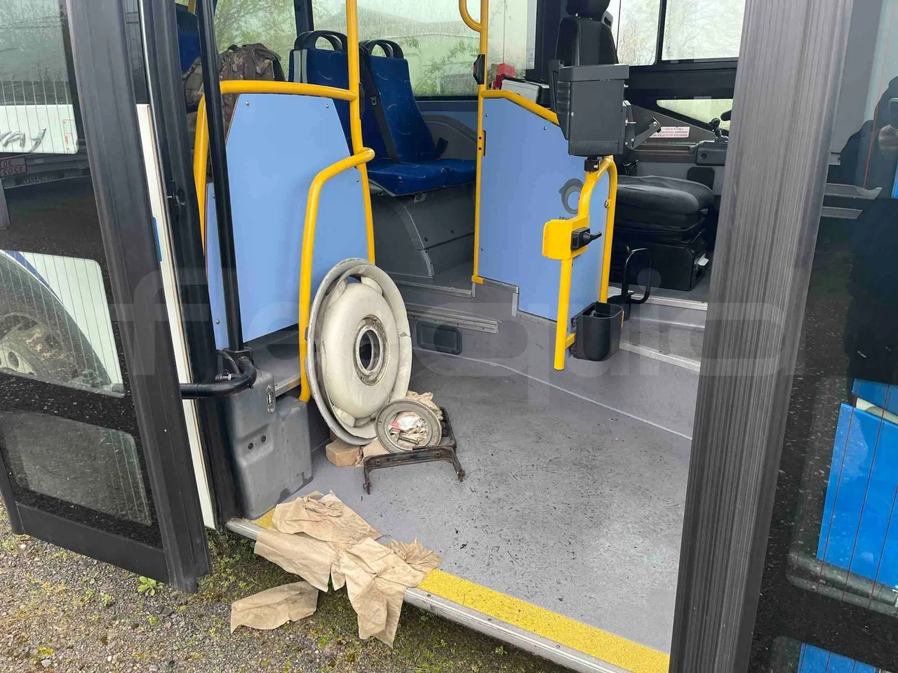 Iveco Crossway SFR162 - Euro 5 - 243 kW - 11.995 mt - hostess seat photo