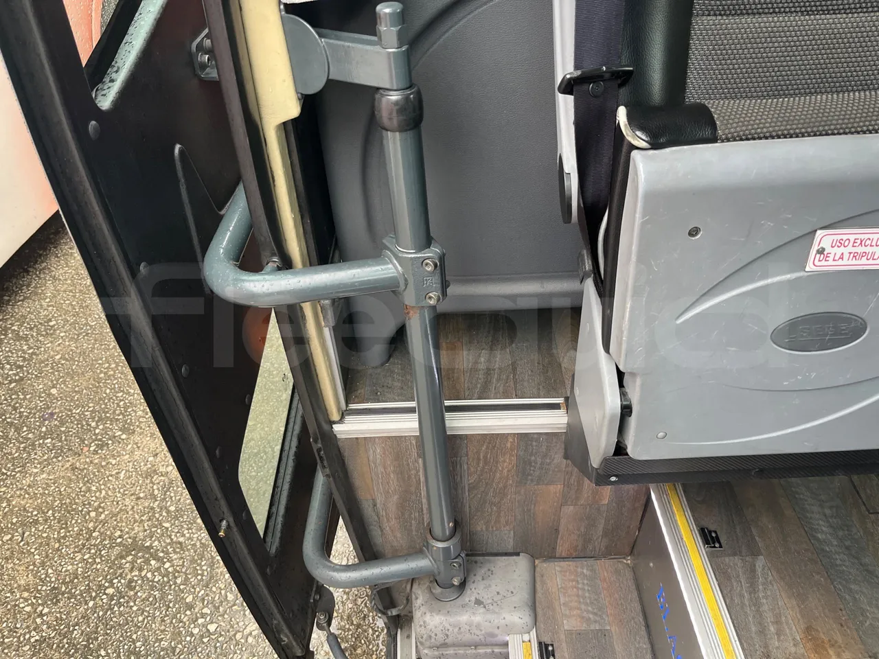 Iveco Auto Cuby 70C17 - Euro 6 - 125 kW - 8.398 mt - door mechanism photo