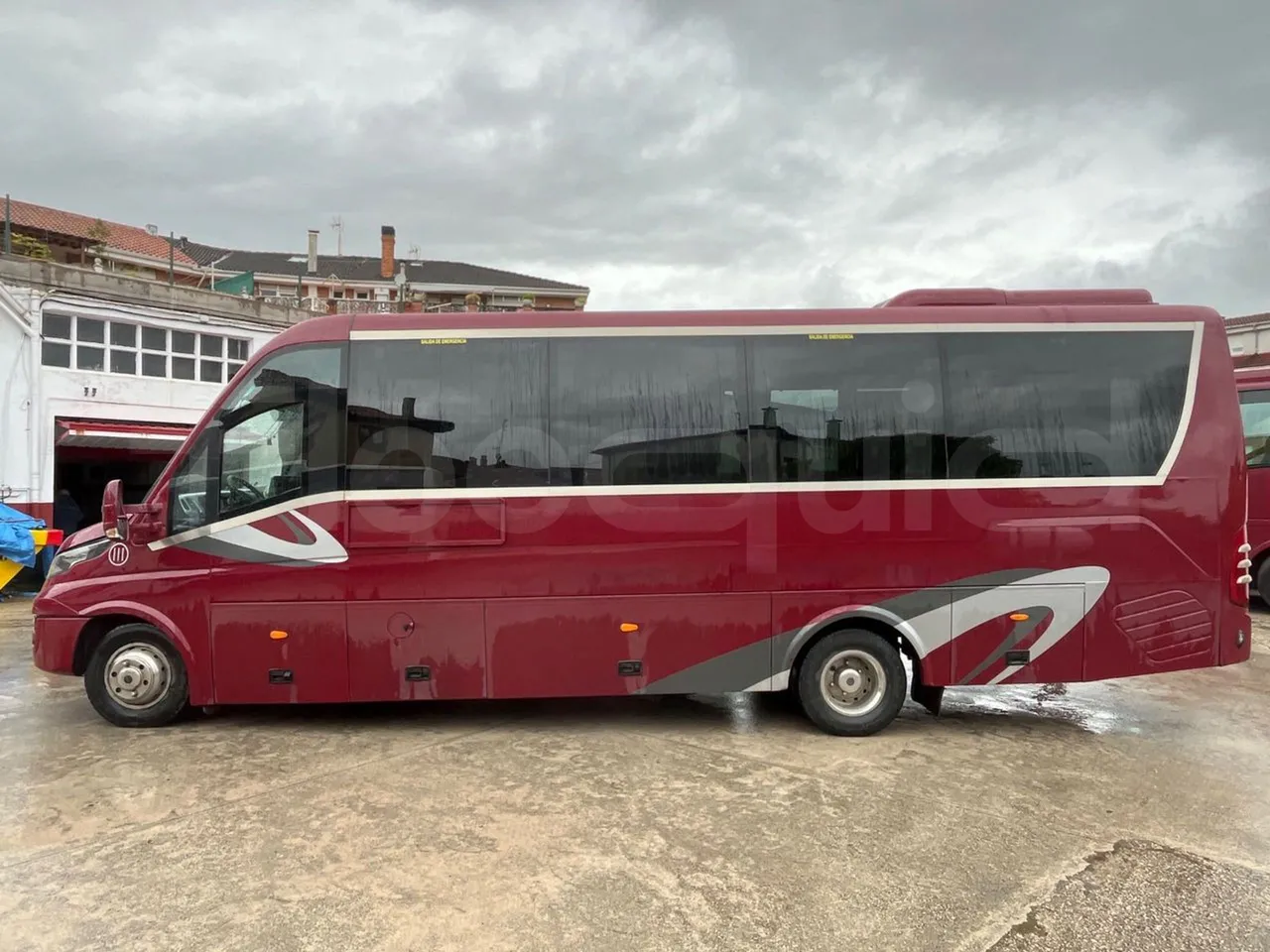 Iveco Auto Cuby 70C17 - Euro 6 - 125 kW - 8.398 mt - left side photo