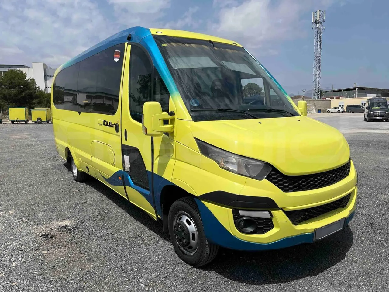 Iveco Ferqui SunsetX - EUR6 - 125kW - 7.808m - 3/4 front right doors
