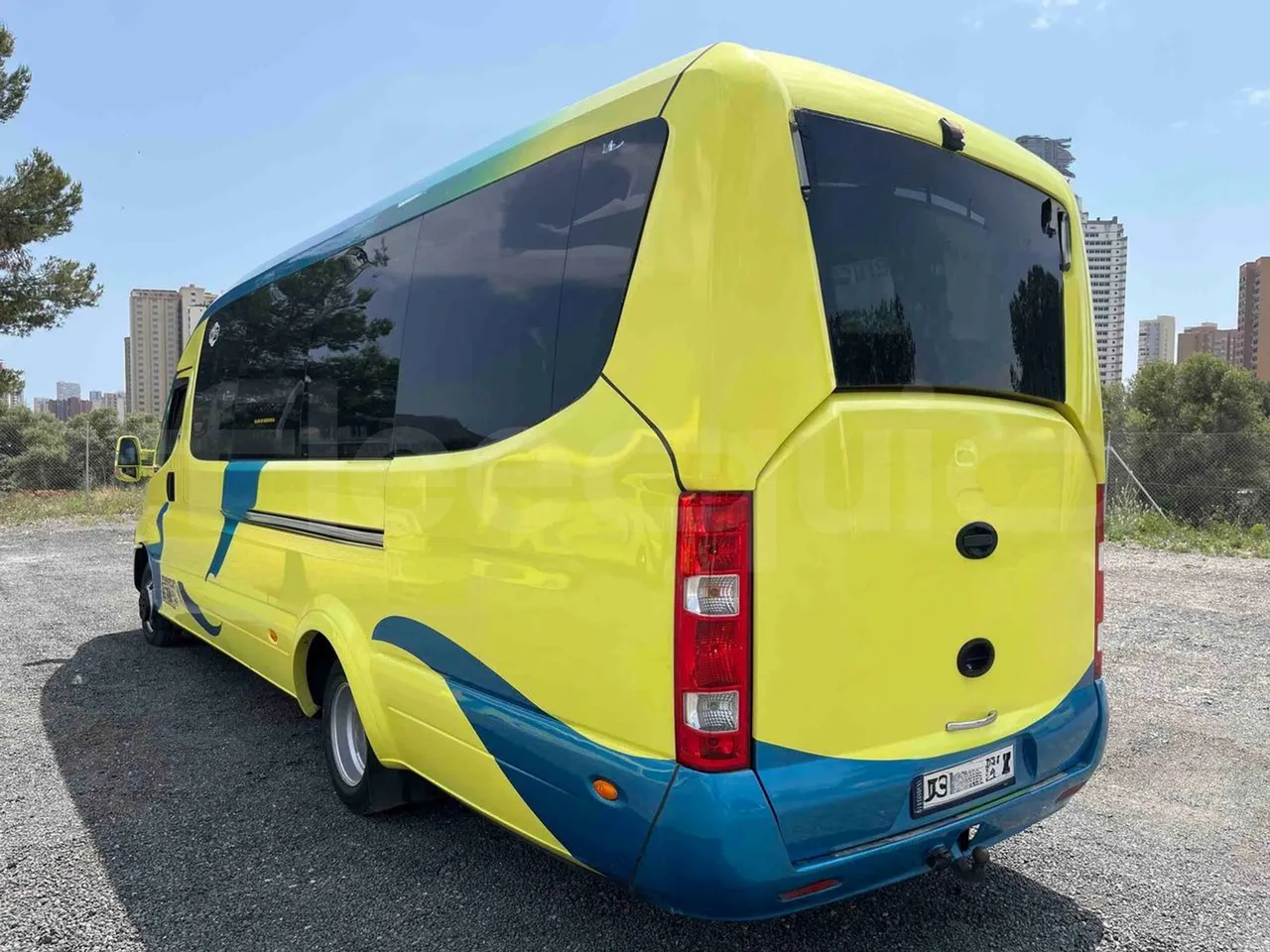 Iveco Ferqui SunsetX - EUR6 - 125kW - 7.808m - 3/4 left rear side