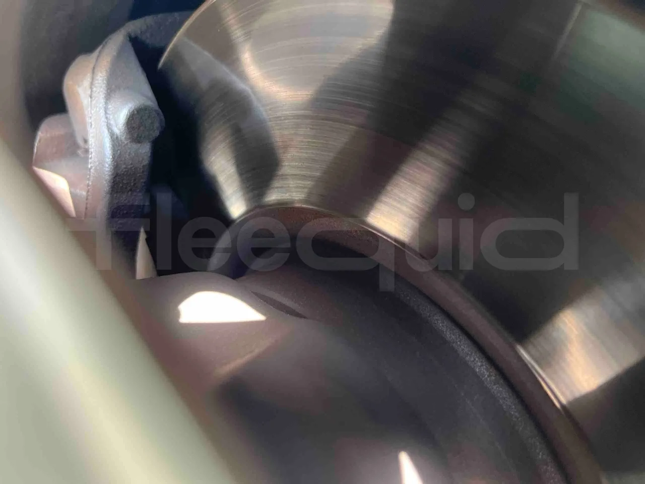 Iveco Ferqui SunsetX - EUR6 - 125kW - 7.808m - front discs right