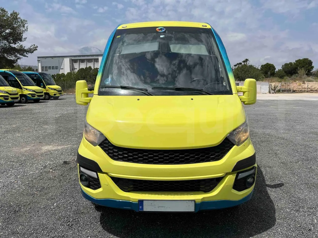 Iveco Ferqui SunsetX - EUR6 - 125kW - 7.808m - front photo