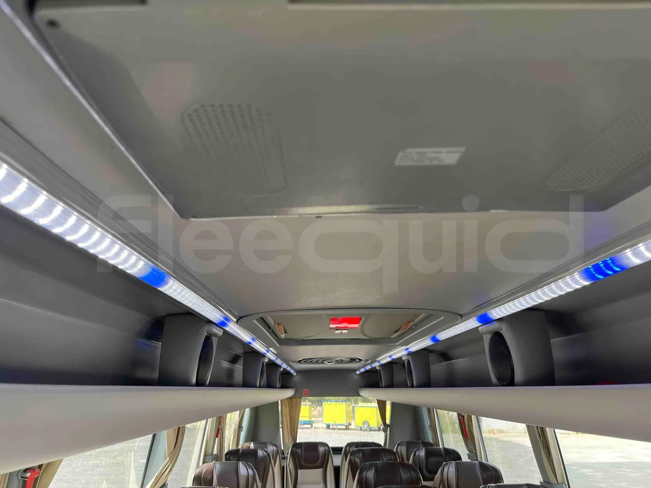 Iveco Ferqui SunsetX - EUR6 - 125kW - 7.808m - power outlets detail