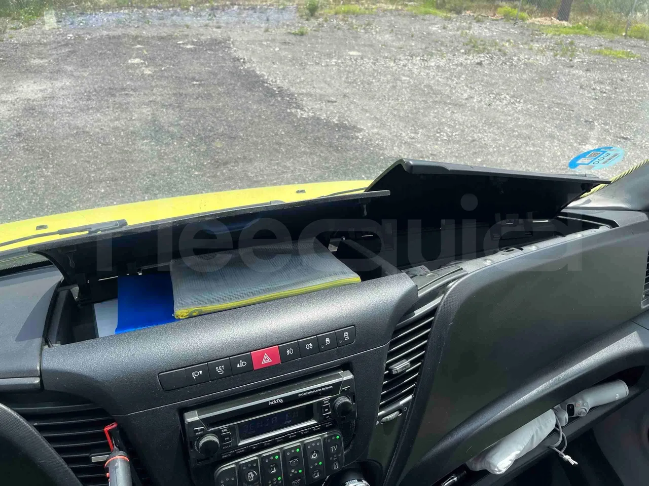 Iveco Ferqui SunsetX - EUR6 - 125kW - 7.808m - overhead compartments photo