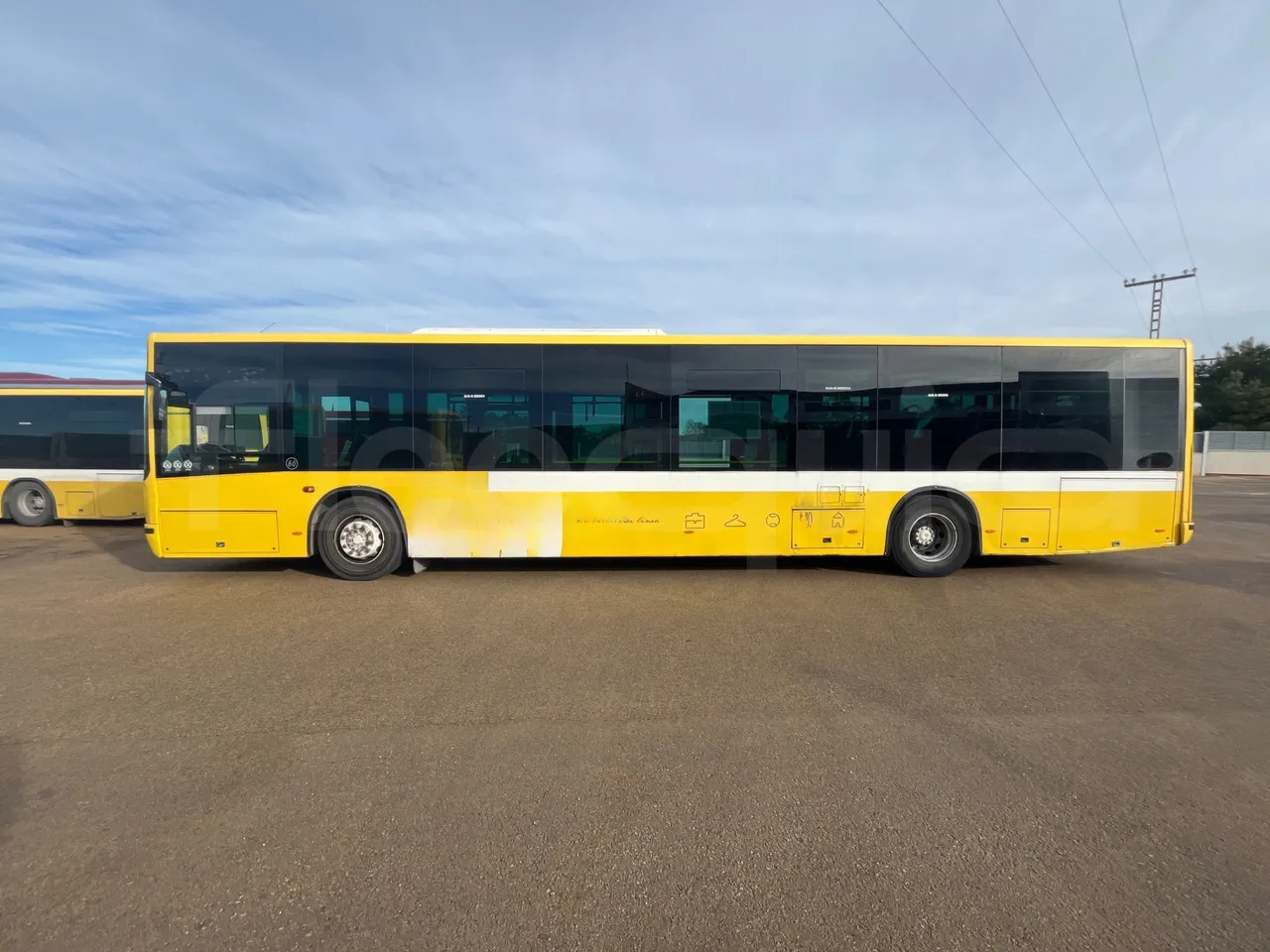 Mercedes-Benz OC500LE 1830H - EUR4 - 220kW - 12.800m - external compartments photo