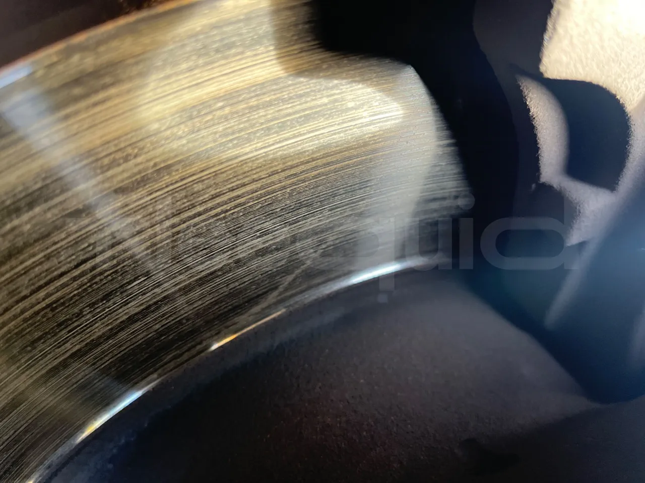 Mercedes-Benz OC500LE 1830H - EUR4 - 220kW - 12.800m - front brake calipers left