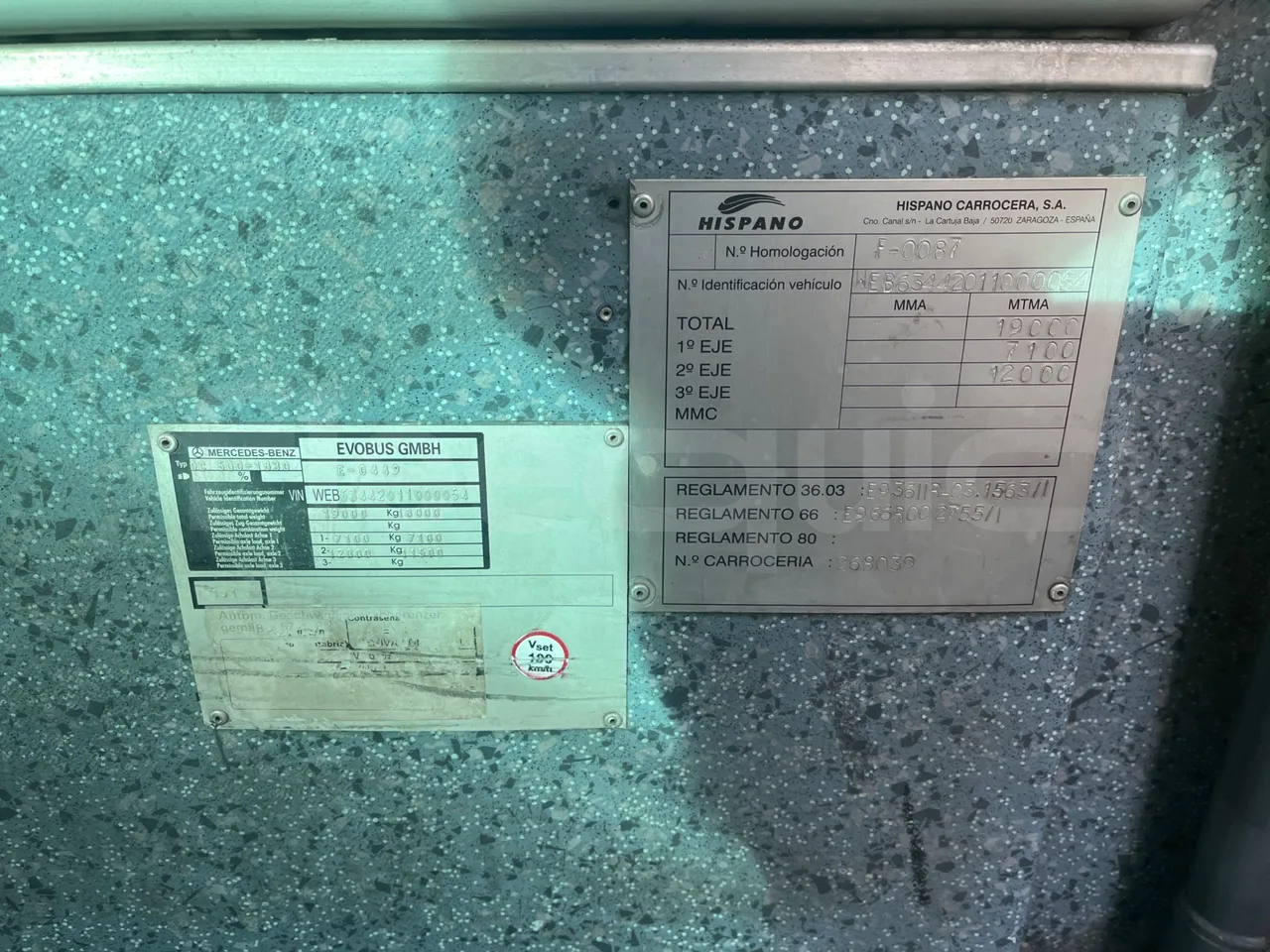 Mercedes-Benz OC500LE 1830H - EUR4 - 220kW - 12.800m - handrails photo