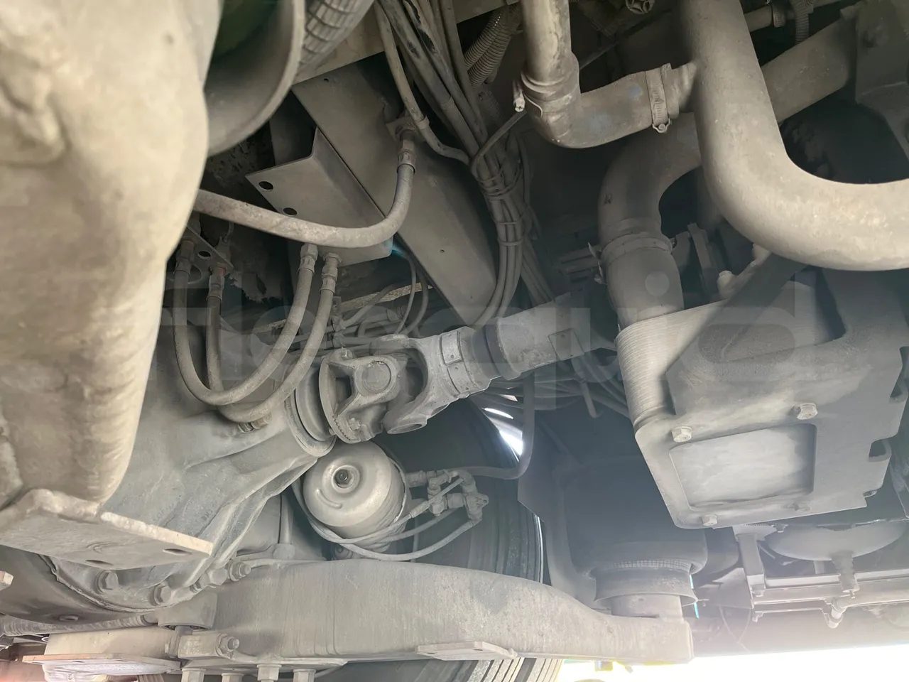 Mercedes-Benz OC500LE 1830H - EUR4 - 220kW - 12.800m - axel 3 shock absorbers 2 right