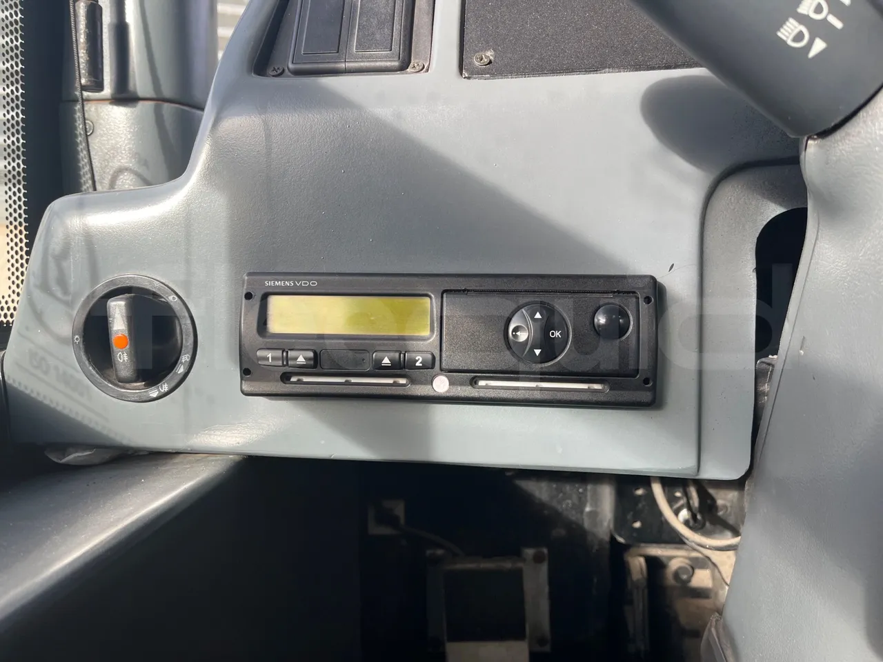 Mercedes-Benz OC500LE 1830H - EUR4 - 220kW - 12.800m - Tachograph