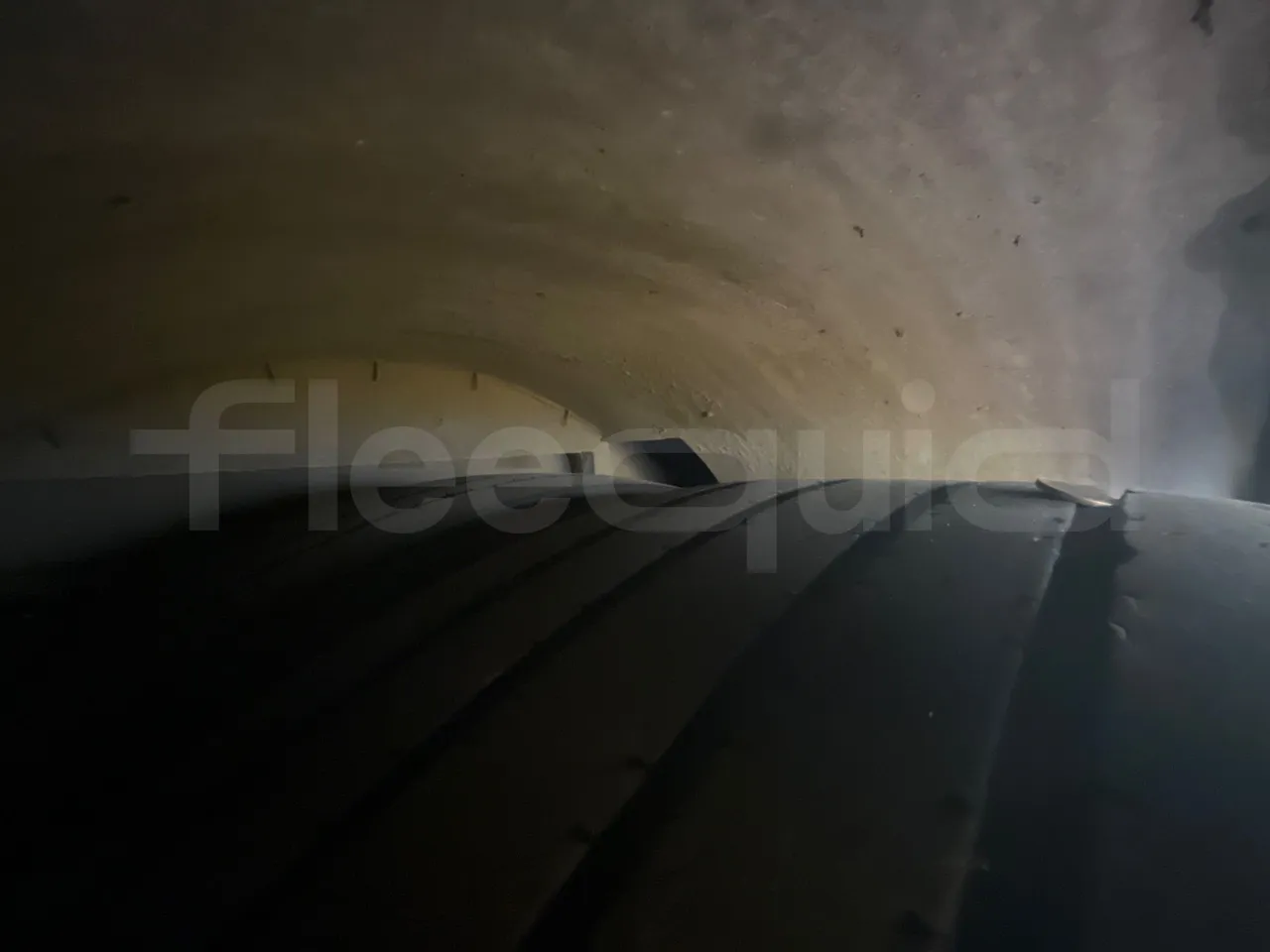 Mercedes-Benz OC500LE 1830H - EUR4 - 220kW - 12.800m - front left tire measurements