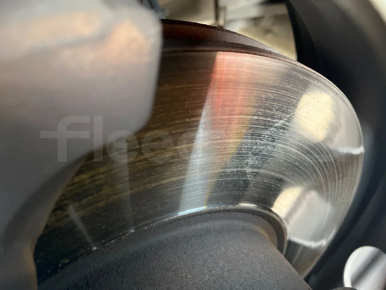 Mercedes-Benz OC500LE 1830H - EUR4 - 220kW - 12.800m - front undercarriage from front