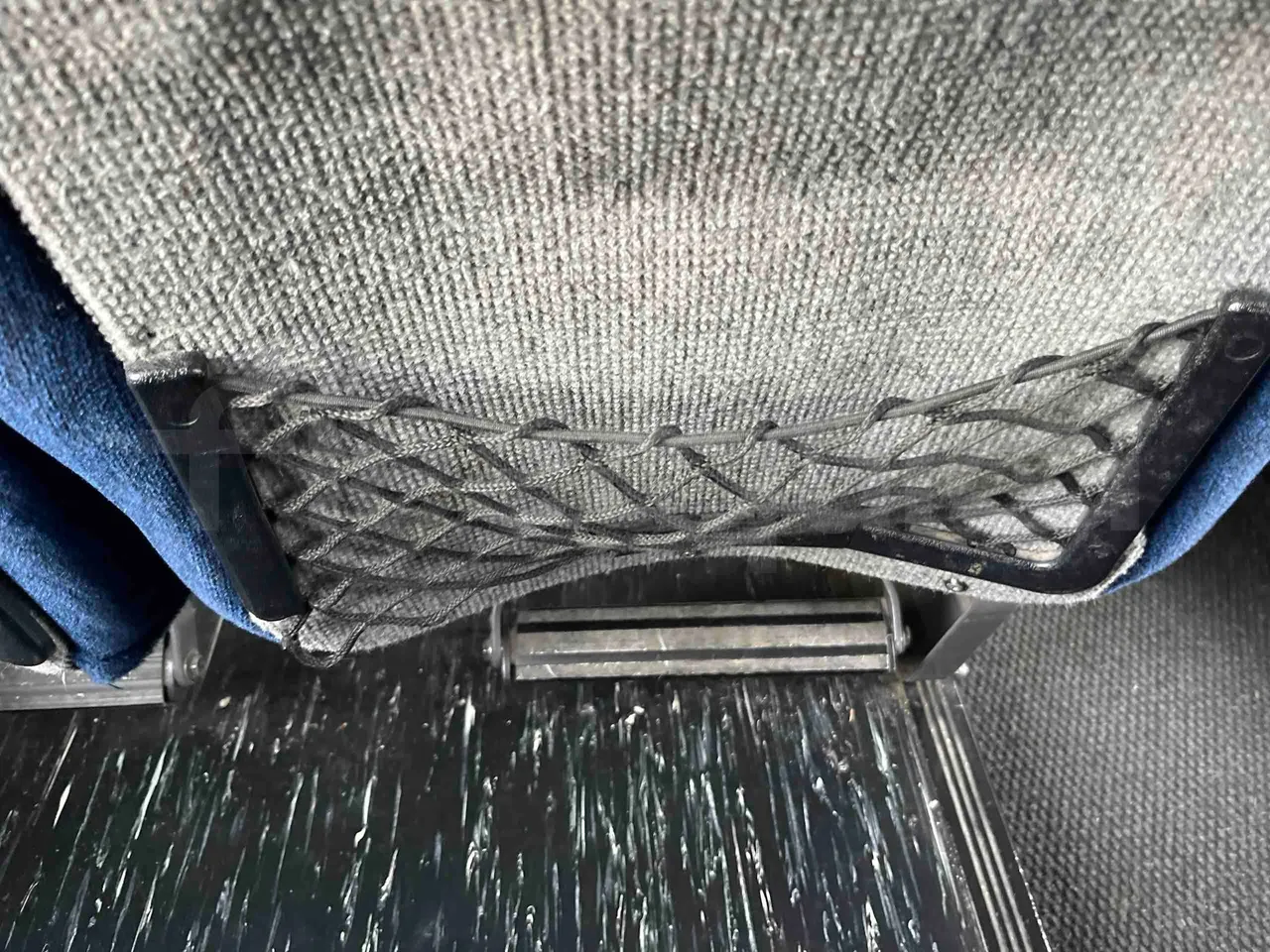 Iveco Fiat 380E 1238 HD TR55 - Euro 2 - 276 KW - 12 mt - mesh detail photo