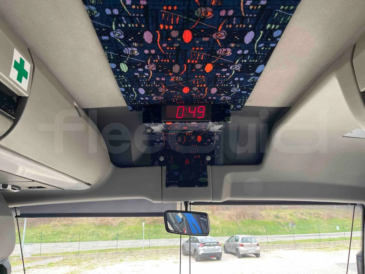 Iveco Fiat 380E 1238 HD TR55 - Euro 2 - 276 KW - 12 mt - monitor detail photo