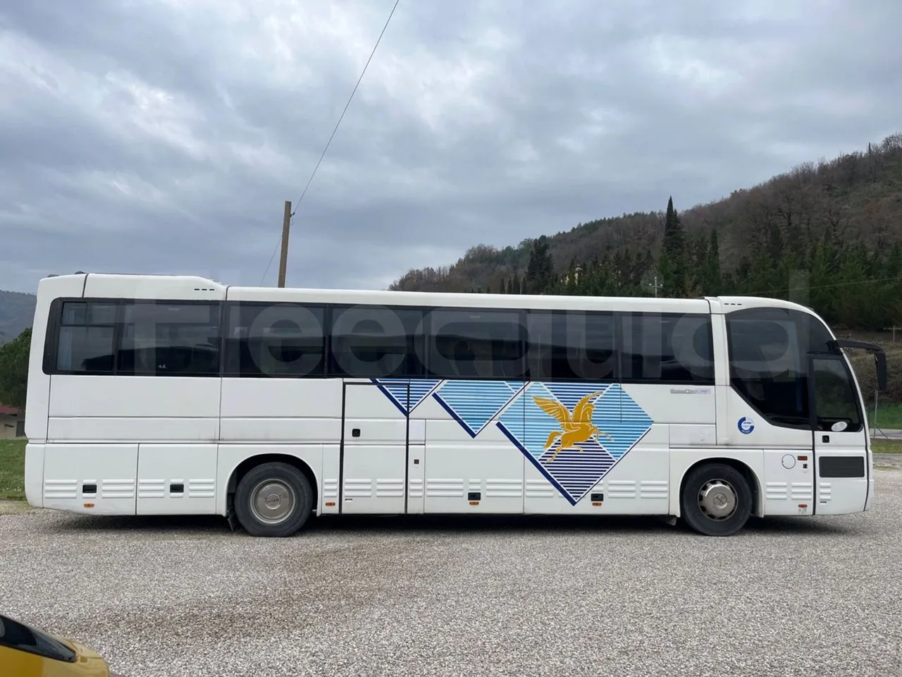 Iveco Fiat 380E 1238 HD TR55 - Euro 2 - 276 KW - 12 mt - right side doors closed