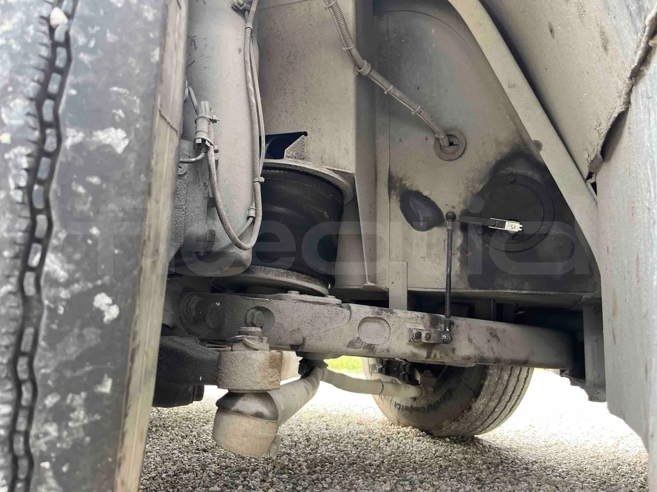 Iveco Fiat 380E 1238 HD TR55 - Euro 2 - 276 KW - 12 mt - front axle right side