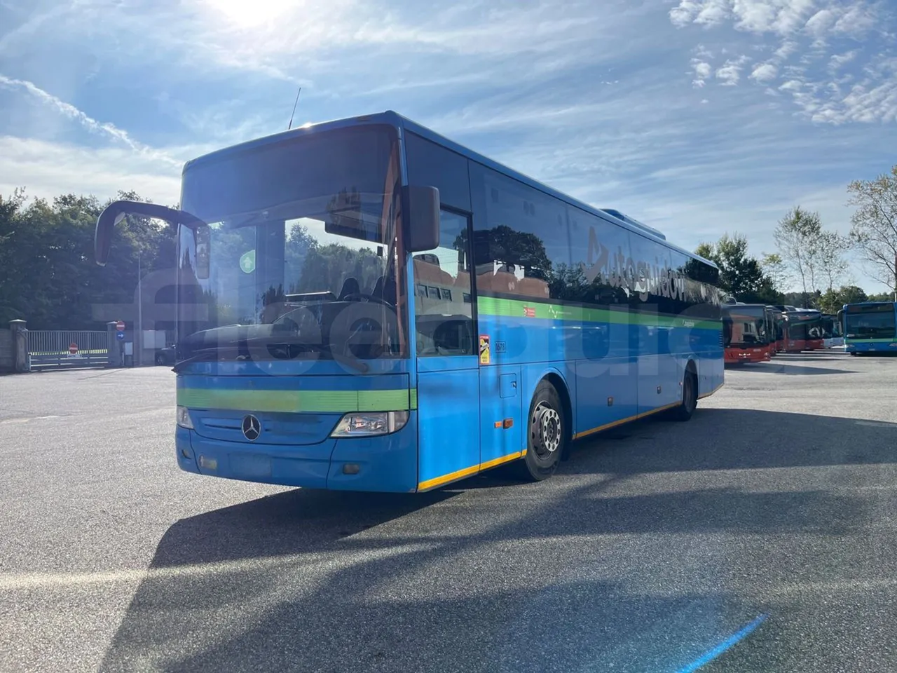Mercedes-Benz Integro E5 4 - EUR5 - 220kW - 12.14m - 3/4 front left (mandatory for bus to scrap)