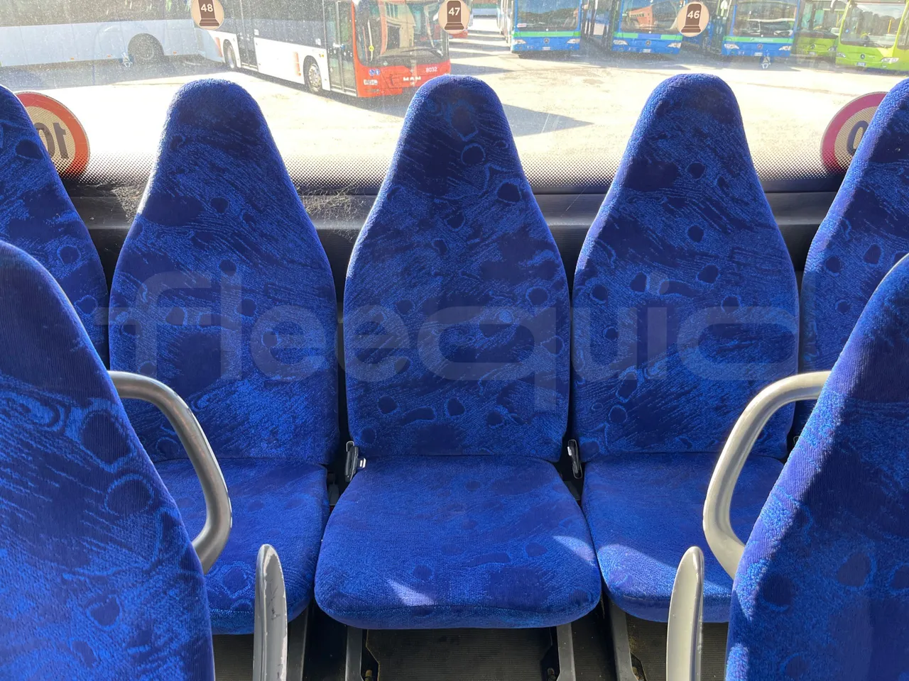 Mercedes-Benz Integro E5 4 - EUR5 - 220kW - 12.14m - single seat detail