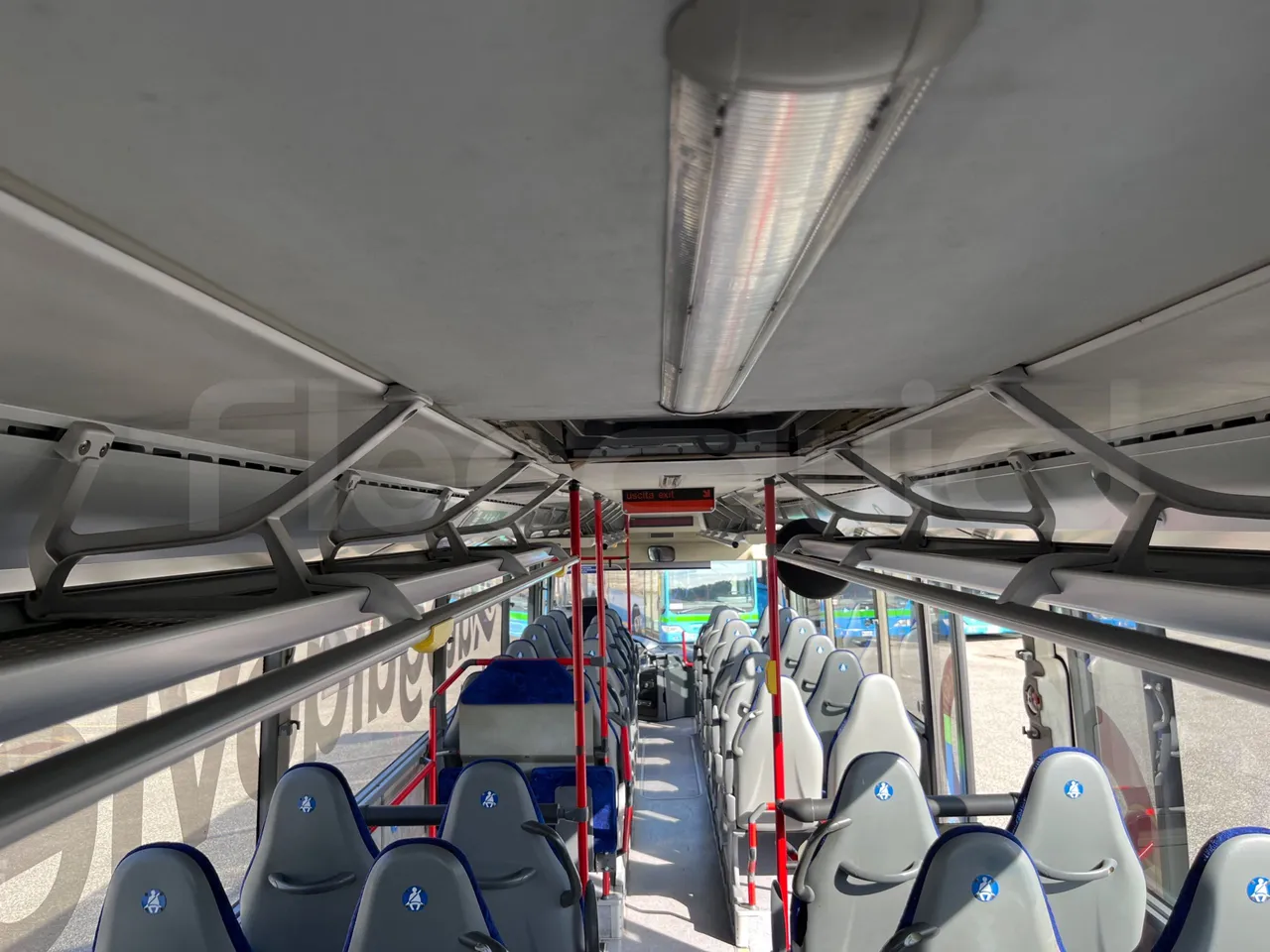 Mercedes-Benz Integro E5 4 - EUR5 - 220kW - 12.14m - overhead compartments photo