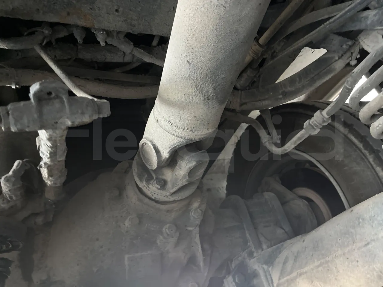 Man Lion's City T A78 - EUR4 - 191kW - 11.857m - driveshaft photo