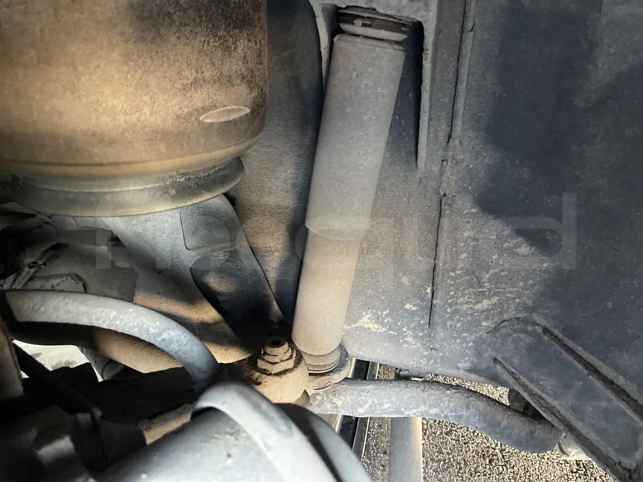Man Lion's City T A78 - EUR4 - 191kW - 11.857m - front air springs left