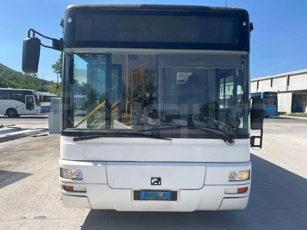Man Lion's City T A78 - EUR4 - 191kW - 11.857m - front photo