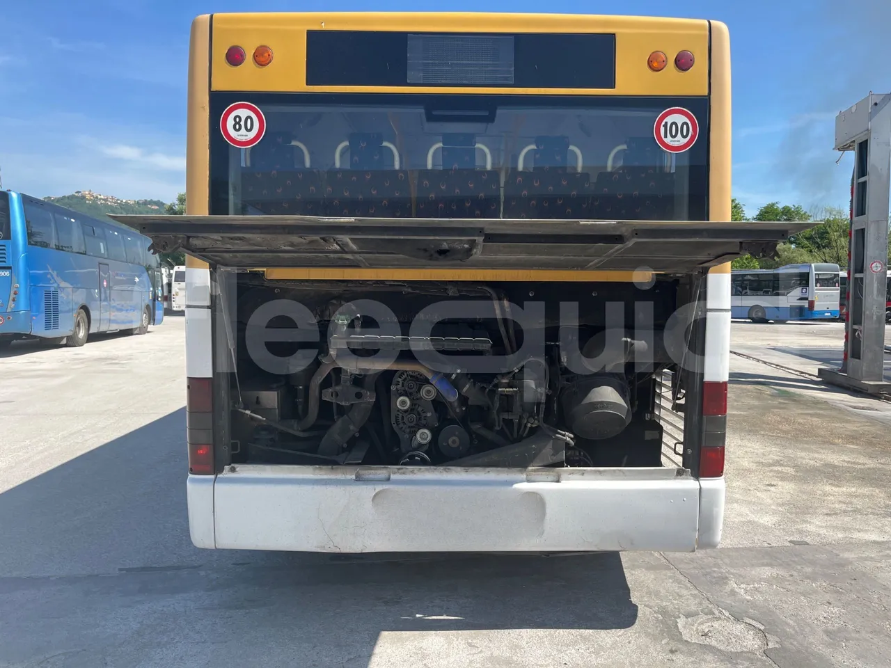 Man Lion's City T A78 - EUR4 - 191kW - 11.857m - rear hatch open (mandatory  for bus to scrap)