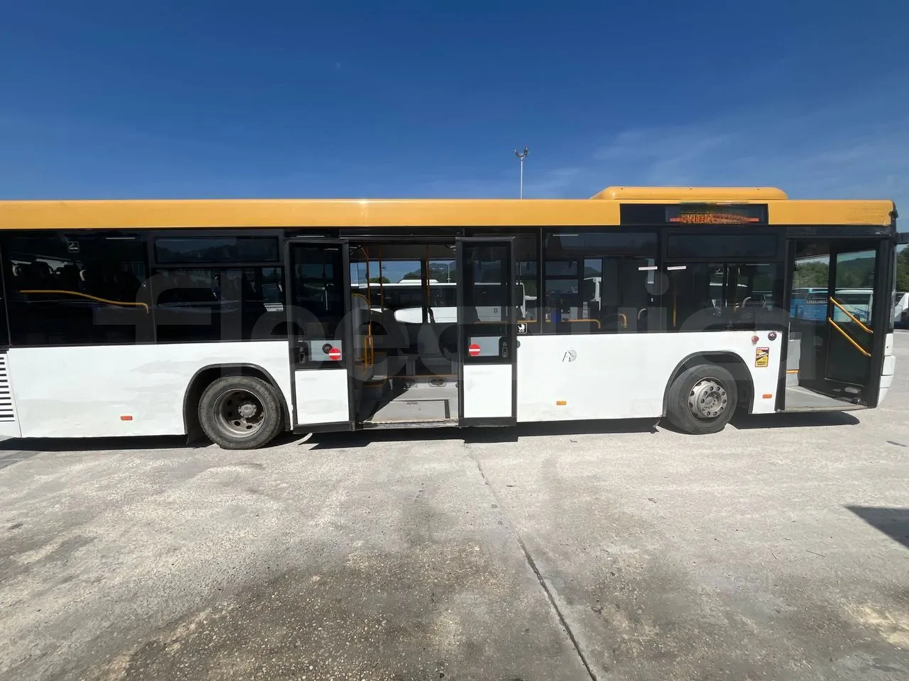 Man Lion's City T A78 - EUR4 - 191kW - 11.857m - right side doors open