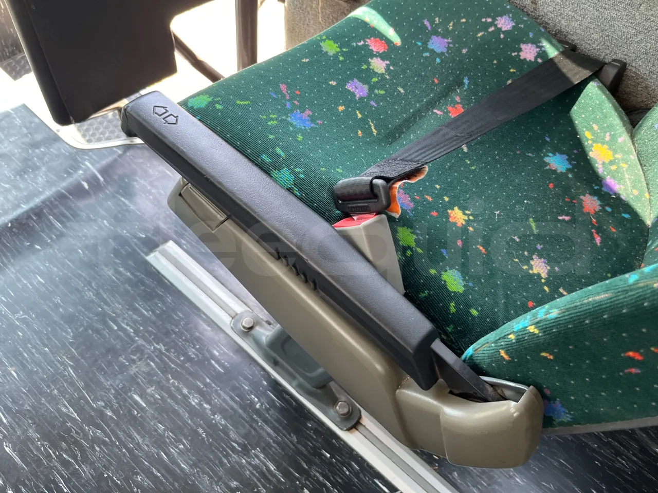 Iveco A45E12 A45 E12 90 Kw - armrest detail photo