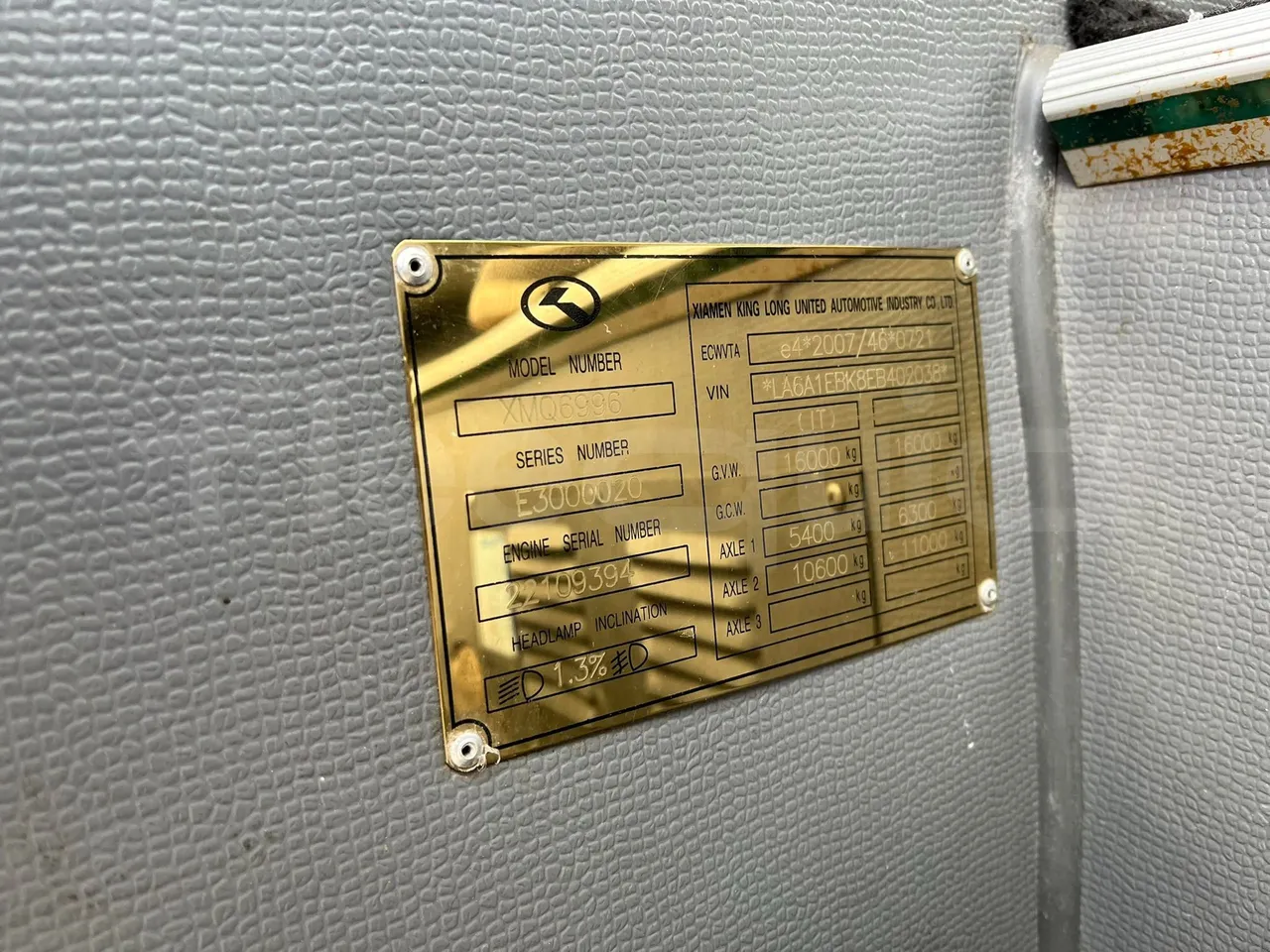 King Long XMQ6996 XMQ6996Y -EURO6 - 226kW -9,895 m - vehicle plate photo