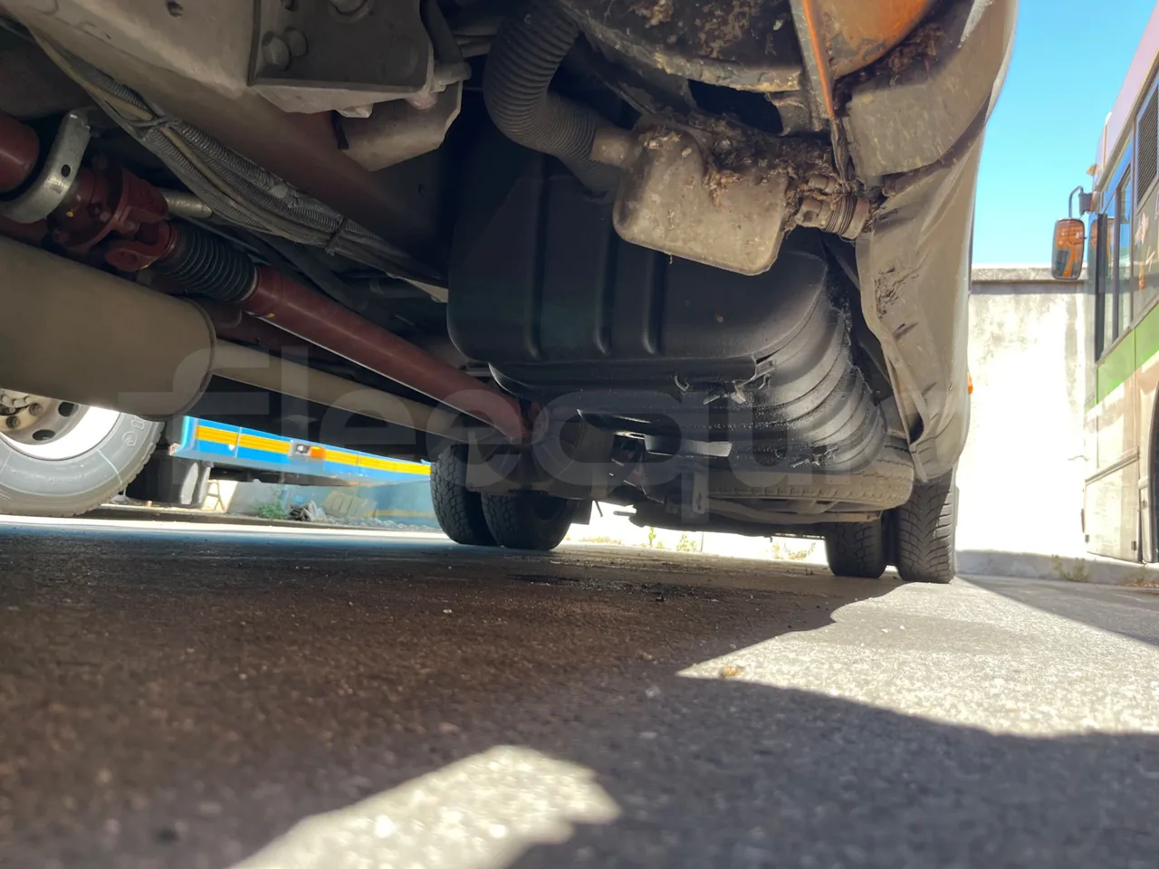 Iveco Daily A50C19/ Euro 4 - 100 Kw - 7,028 Mt - central undercarriage photo