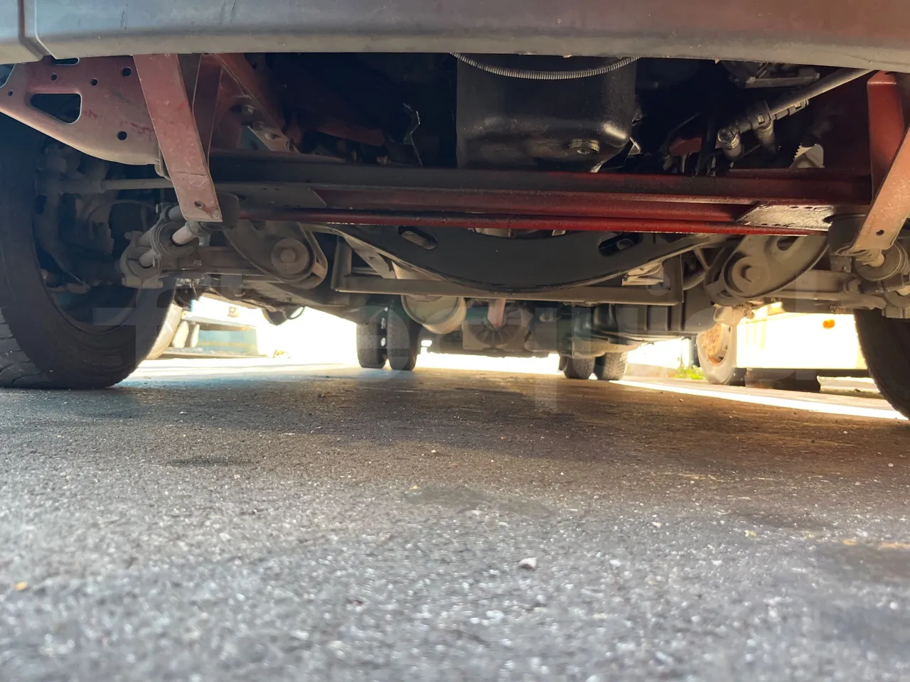 Iveco Daily A50C19/ Euro 4 - 100 Kw - 7,028 Mt - front undercarriage from front
