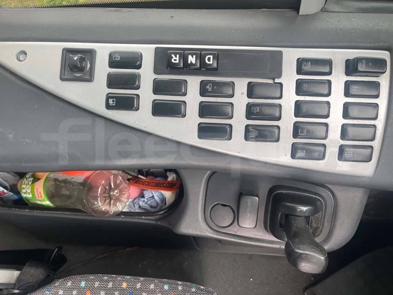 Scania 12B4X2 K340IB4X2 - Euro4 - 250kW - 12.200 mt - command unit indicators