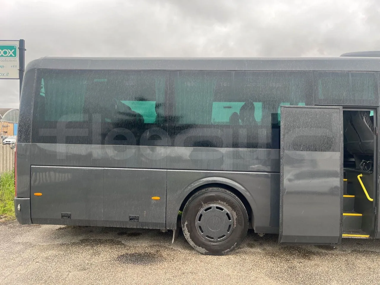 Scania 12B4X2 K340IB4X2 - Euro4 - 250kW - 12.200 mt - front door 3 open