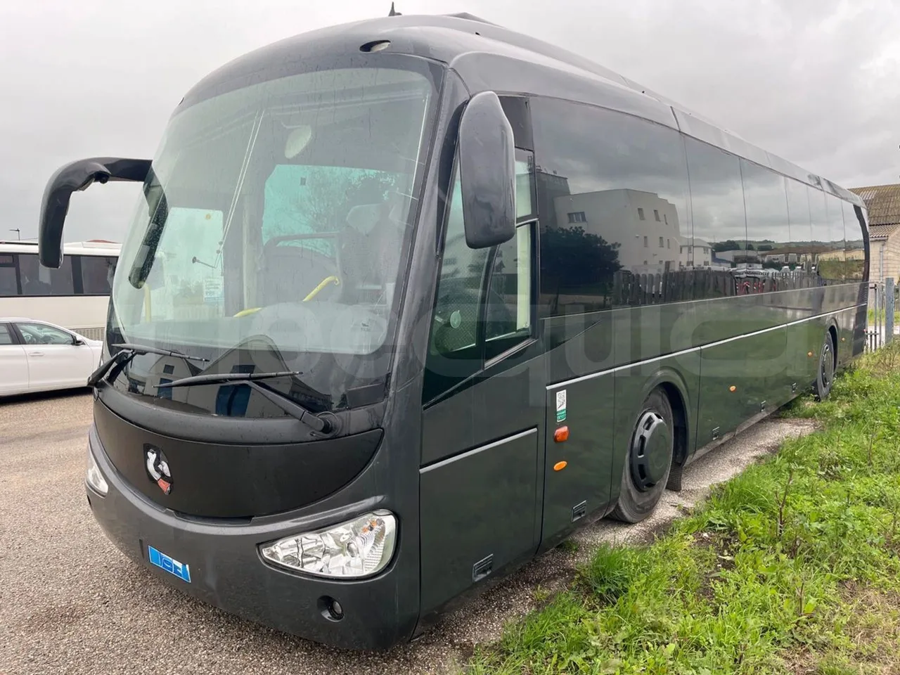 Scania 12B4X2 K340IB4X2 - Euro4 - 250kW - 12.200 mt - 3/4 front left