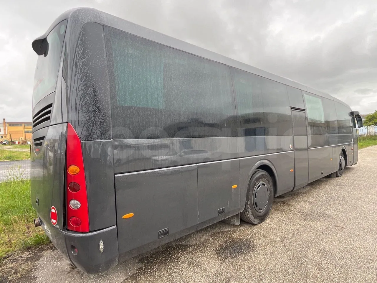 Scania 12B4X2 K340IB4X2 - Euro4 - 250kW - 12.200 mt - 3/4 right rear doors closed