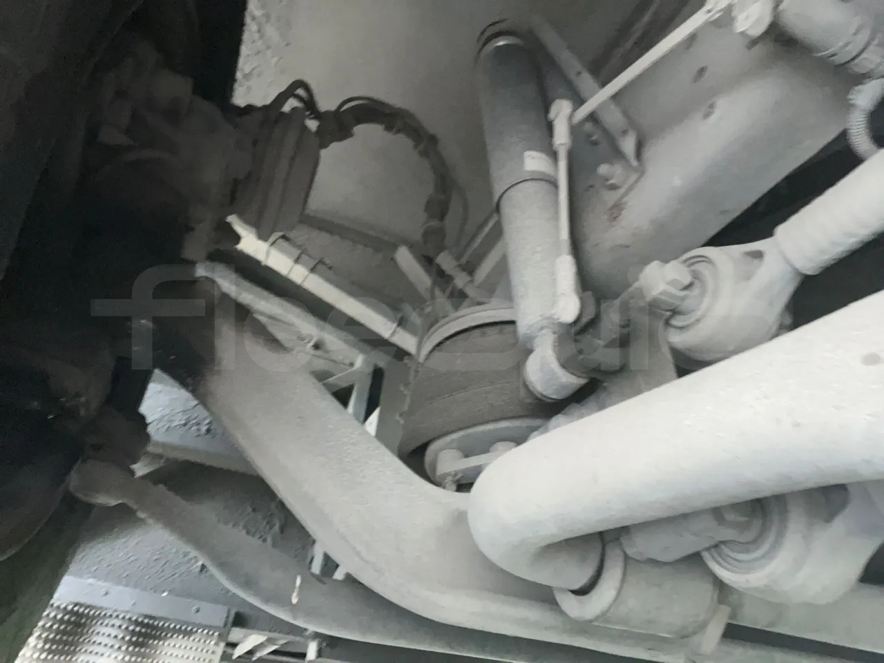 Scania 12B4X2 K340IB4X2 - Euro4 - 250kW - 12.200 mt - front air springs left