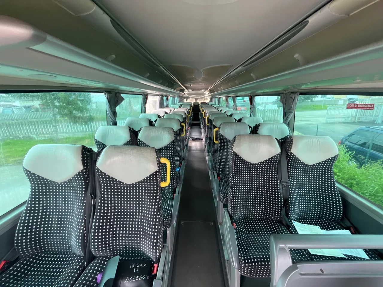 Scania 12B4X2 K340IB4X2 - Euro4 - 250kW - 12.200 mt - handrails photo