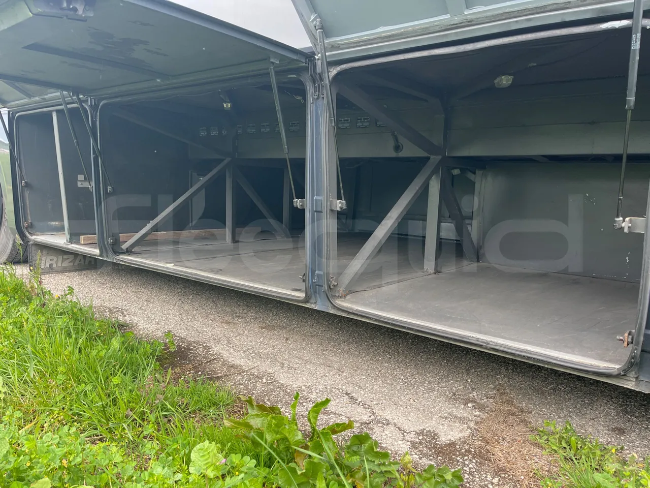 Scania 12B4X2 K340IB4X2 - Euro4 - 250kW - 12.200 mt - internal frame rust check