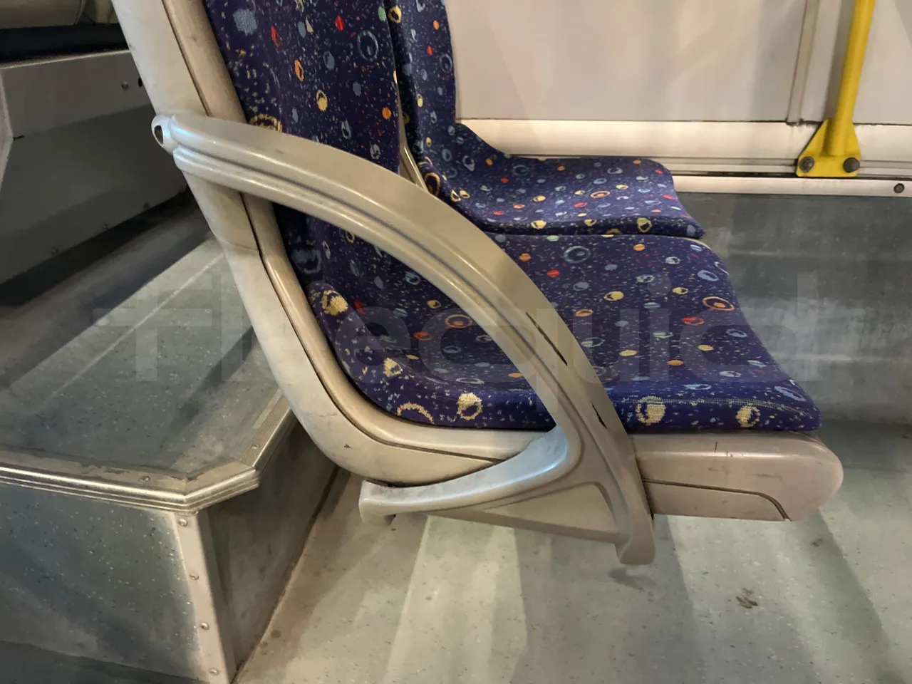 Irisbus Citelis PS09D1 PS09D1-98 - Euro5 - 213kW - 11.990mt - armrest detail photo