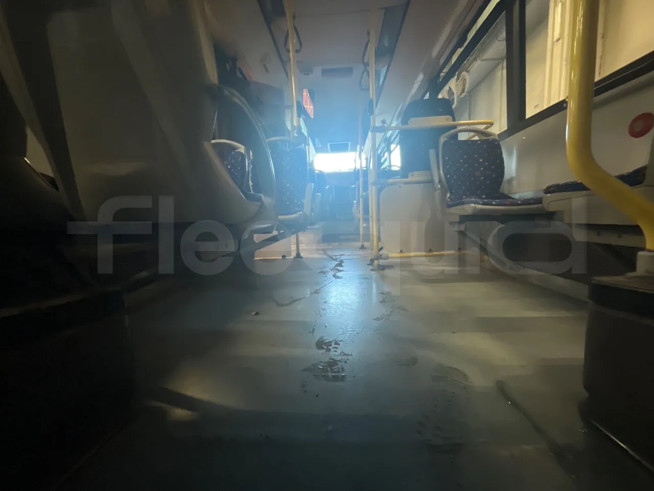 Irisbus Citelis PS09D1 PS09D1-98 - Euro5 - 213kW - 11.990mt - seat brackets photo