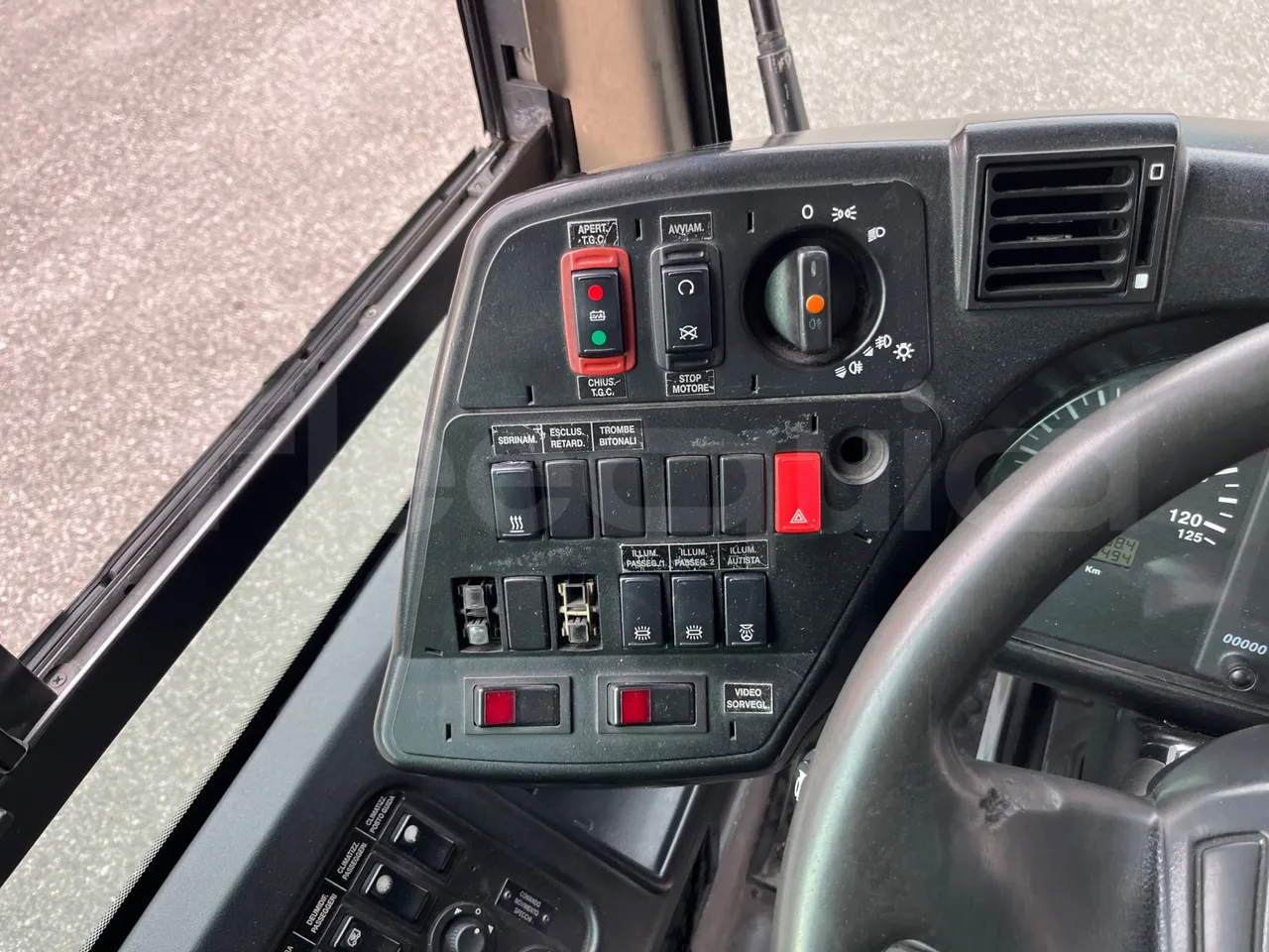 Irisbus Citelis PS09D1 PS09D1-98  - Euro5 - 213kW - 11.990mt - onboard devices 1