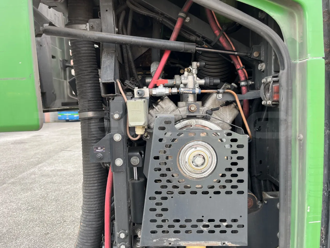 Irisbus Citelis PS09D1 PS09D1-98  - Euro5 - 213kW - 11.990mt - air conditioning compressor