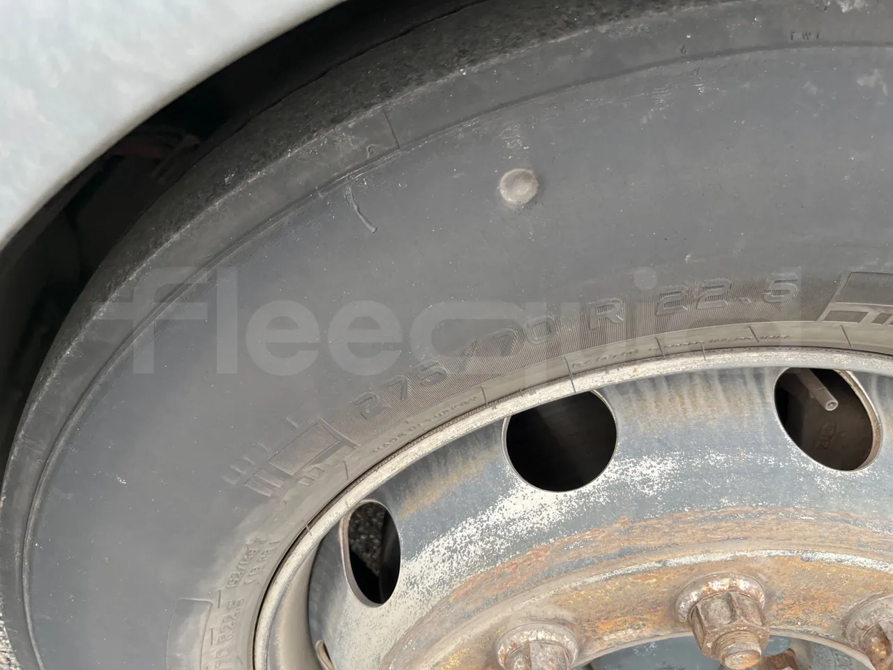 Irisbus Citelis PS09D1 PS09D1-98  - Euro5 - 213kW - 11.990mt - front left tire measurements