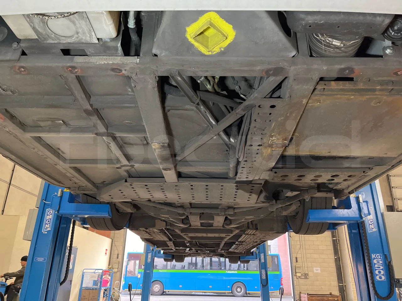 Irisbus Citelis PS09D1 PS09D1-98  - Euro5 - 213kW - 11.990mt - front undercarriage from front