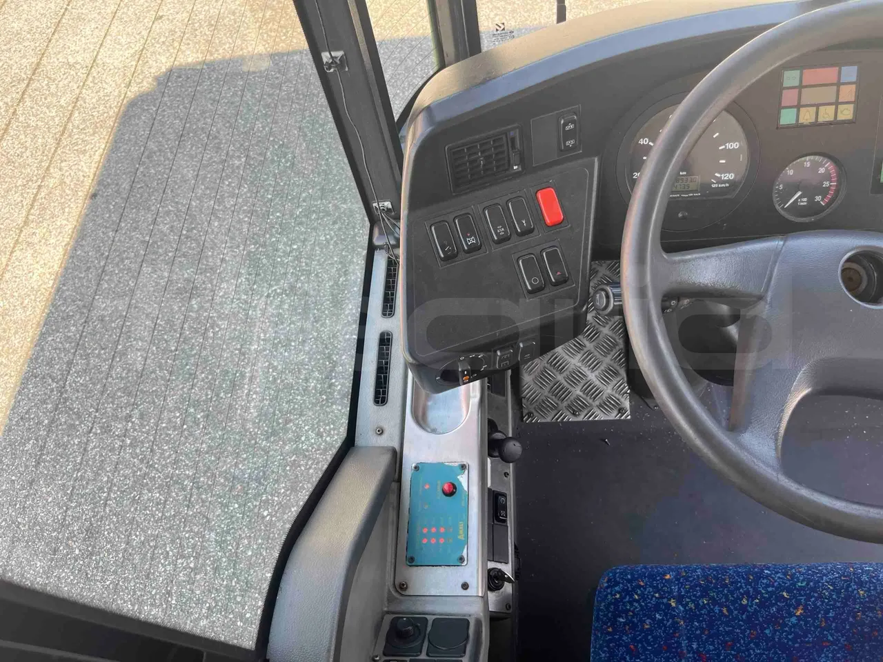 Mercedes-Benz Citaro G - onboard devices 1